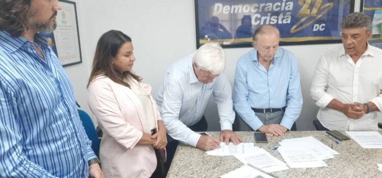 Galvan é pré-candidato ao Senado pela DC Galvan é pré-candidato ao Senado pela DC